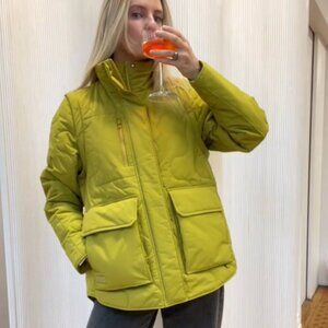 Halfdays Davis Convertible Quilted Jacket/Vest in Mustang - size Medium